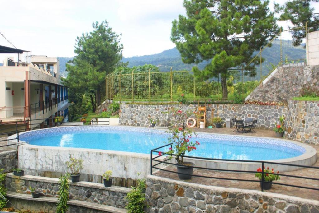 Graha Widjaja Hotel Puncak Exterior foto